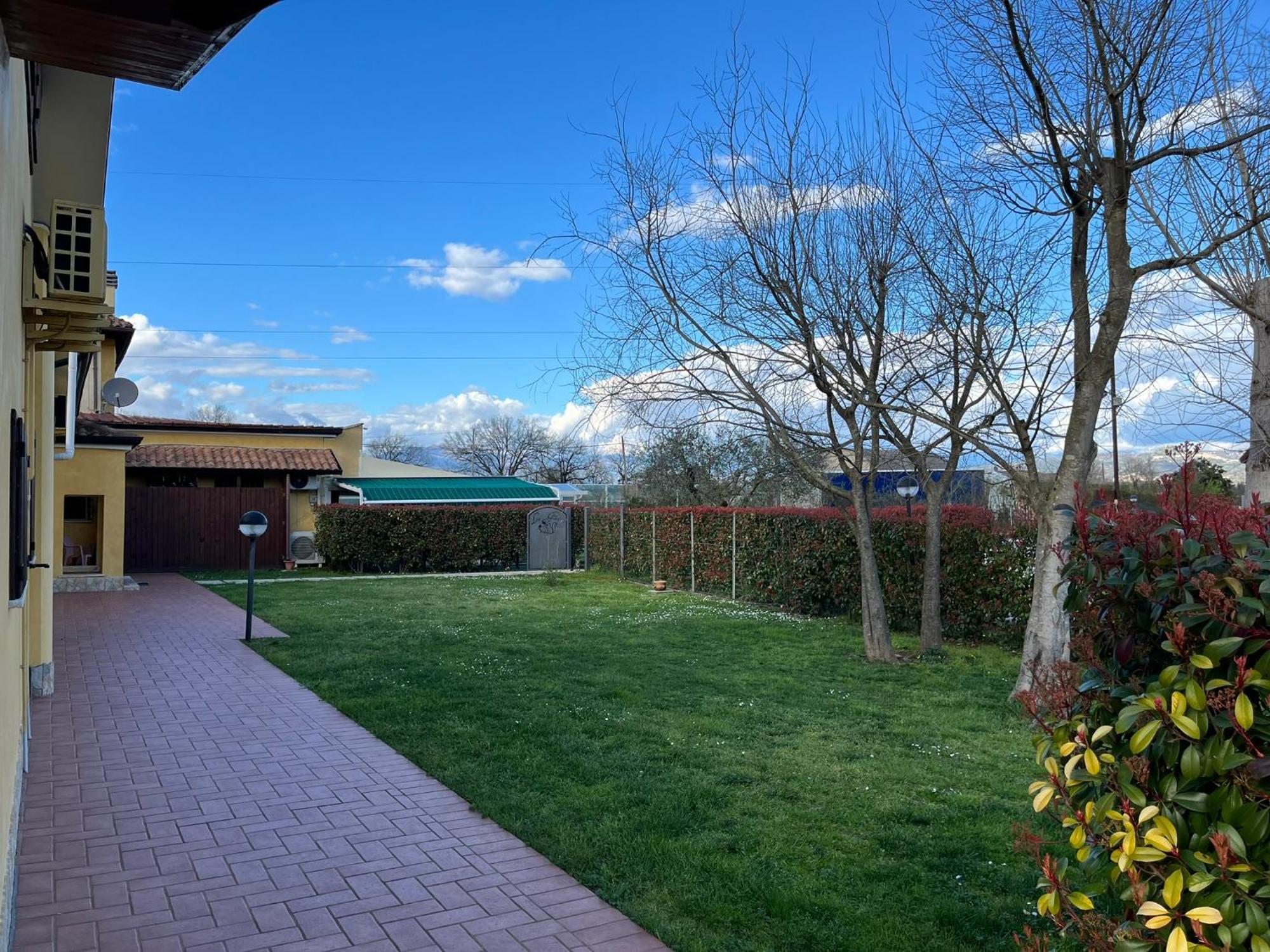 Le Ganze Bed & Breakfast Чепрано Екстериор снимка
