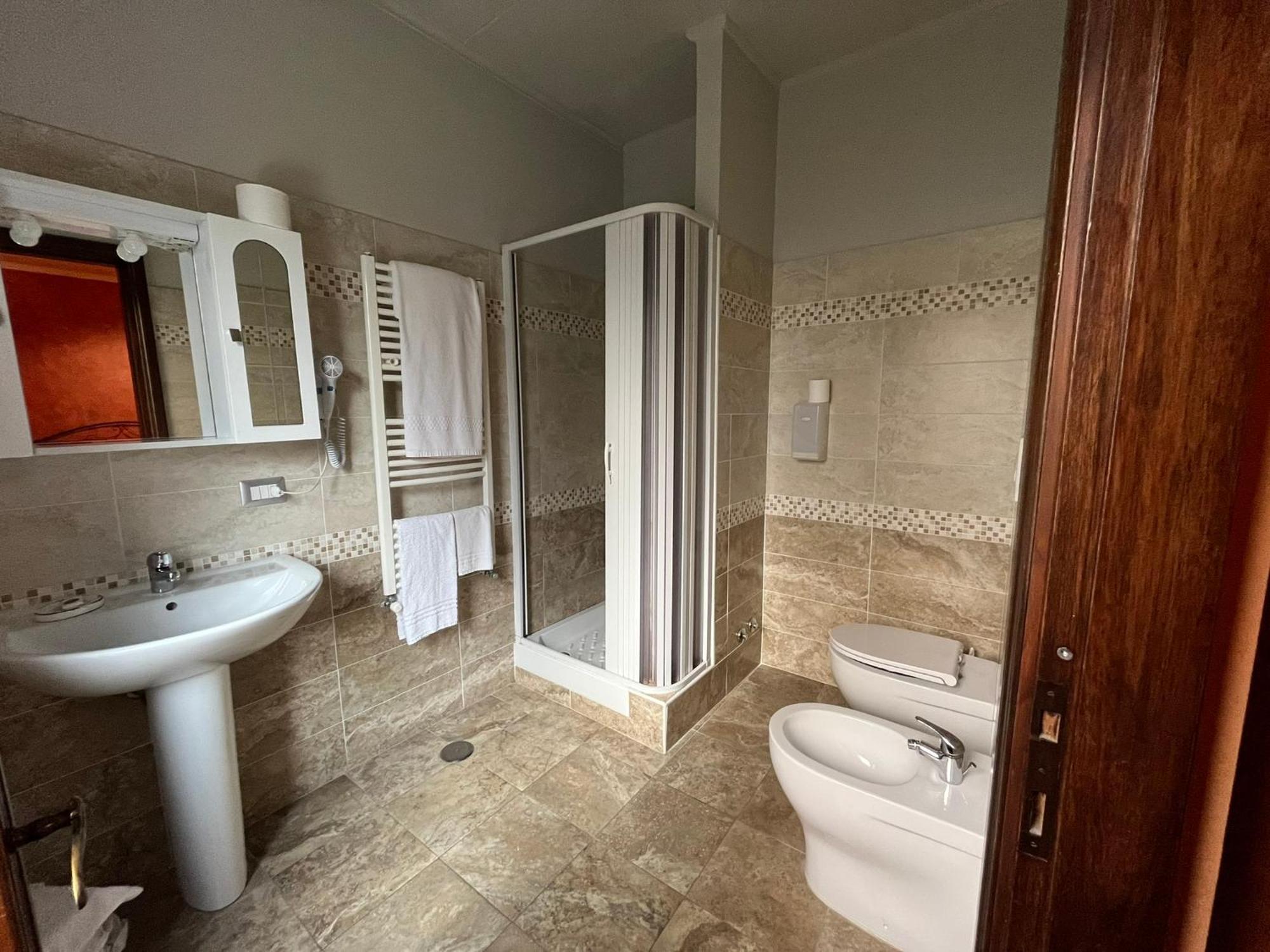 Le Ganze Bed & Breakfast Чепрано Екстериор снимка