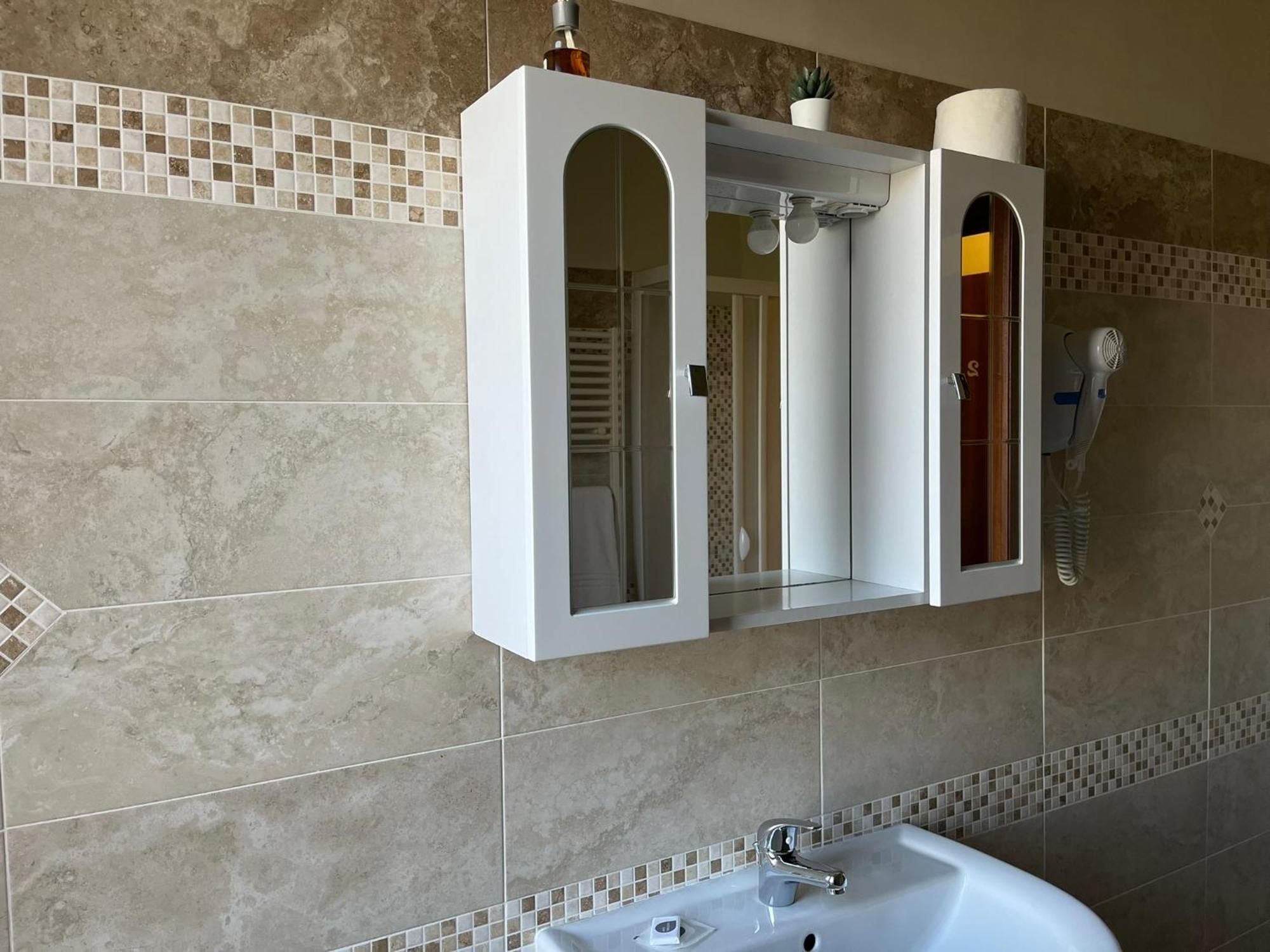 Le Ganze Bed & Breakfast Чепрано Екстериор снимка
