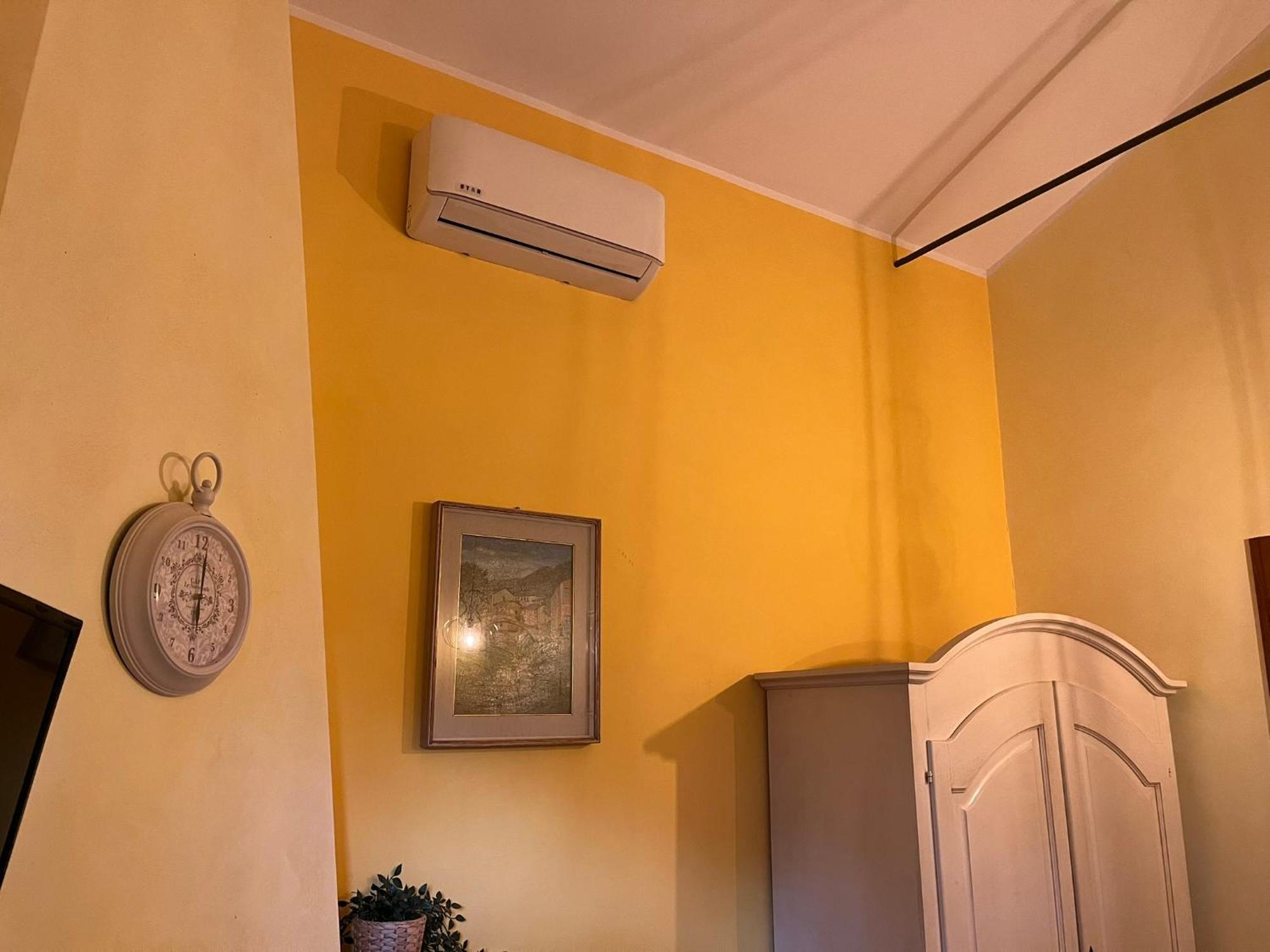 Le Ganze Bed & Breakfast Чепрано Стая снимка