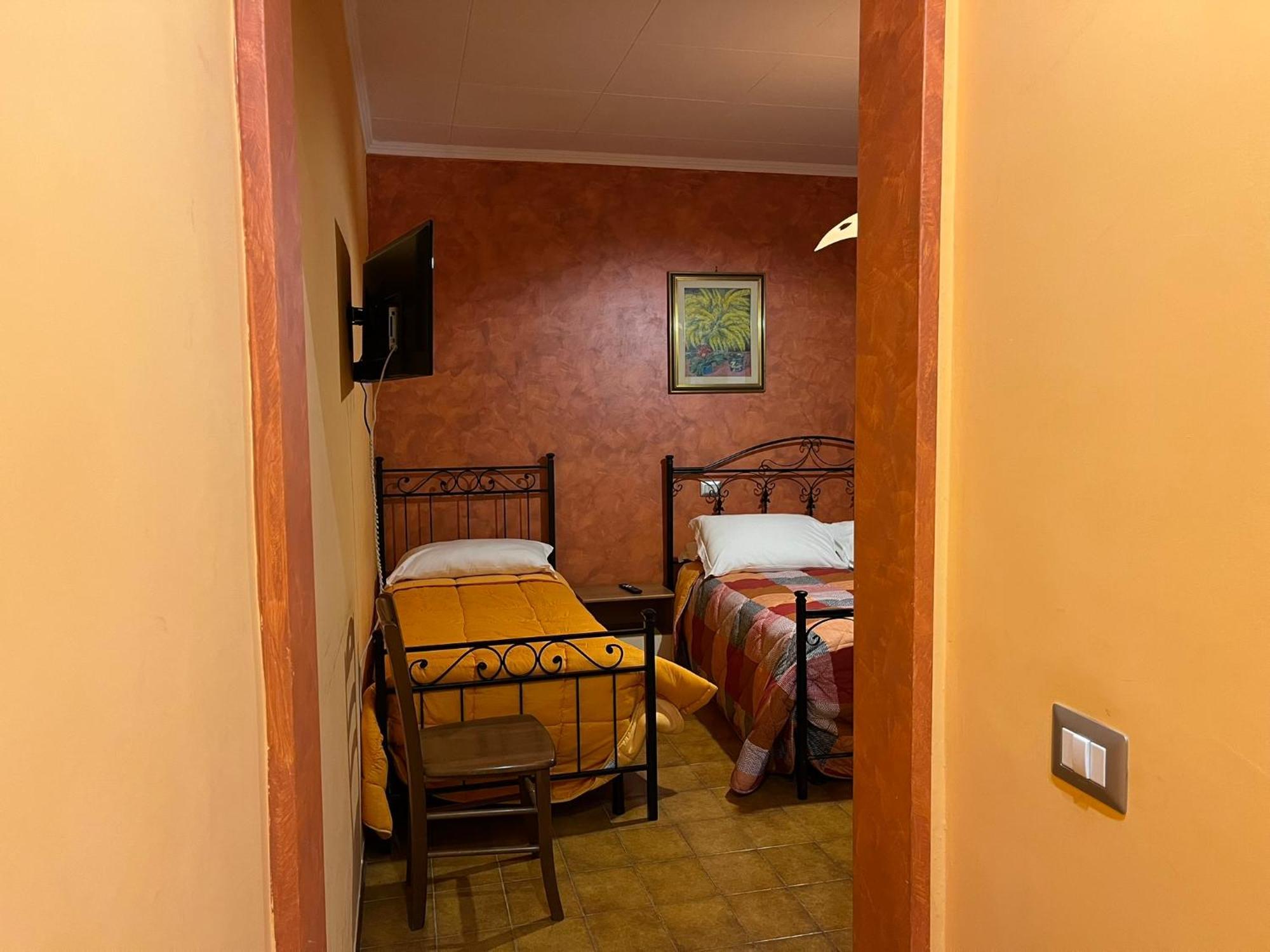 Le Ganze Bed & Breakfast Чепрано Стая снимка