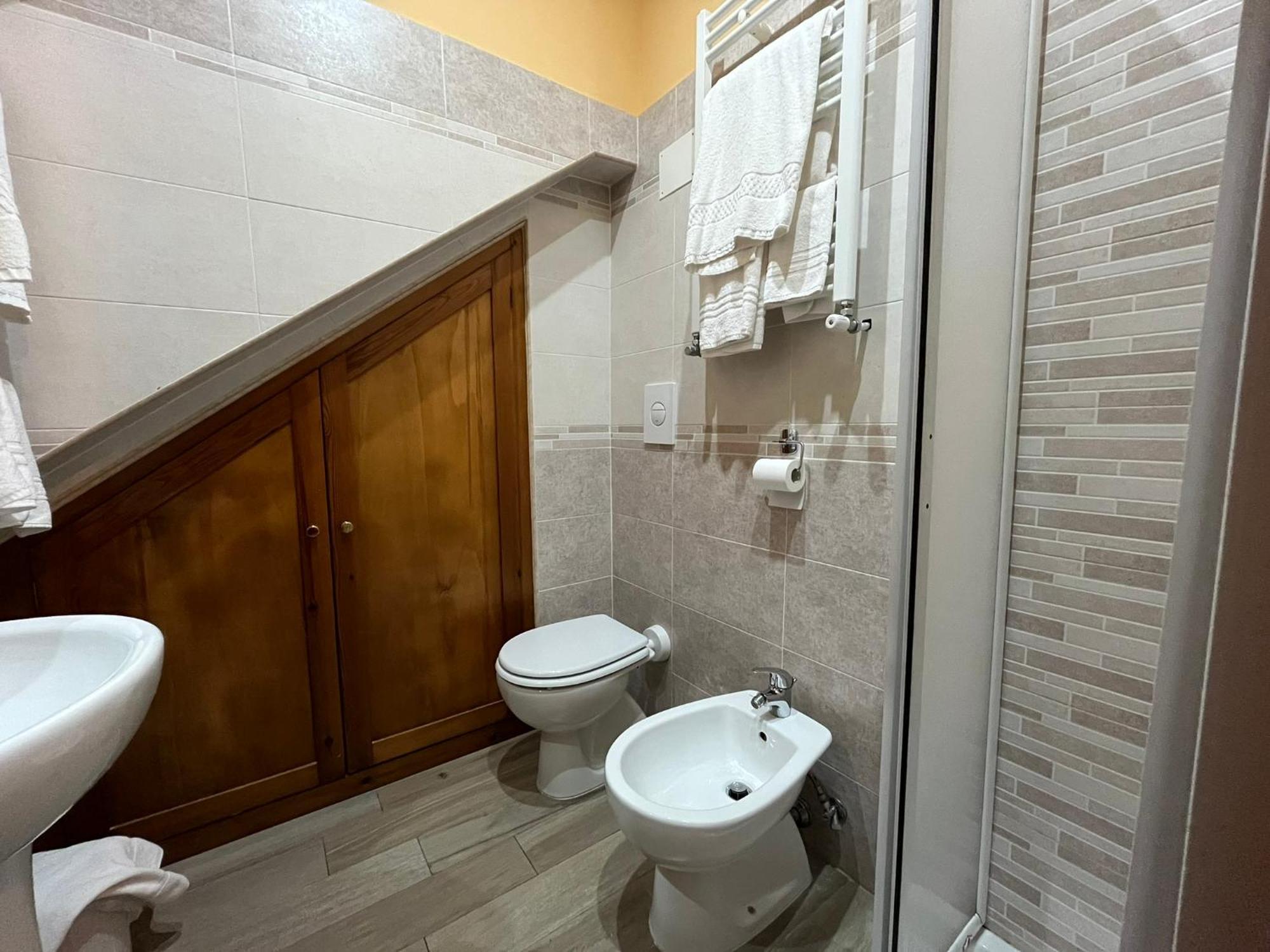 Le Ganze Bed & Breakfast Чепрано Стая снимка